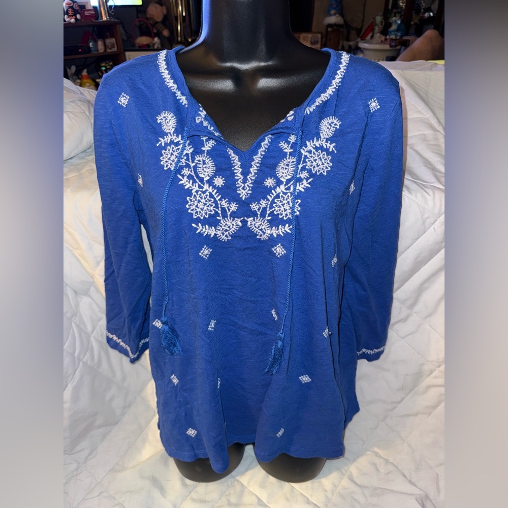 Talbots FLOWER EMBROIDERED GAUZE TOP